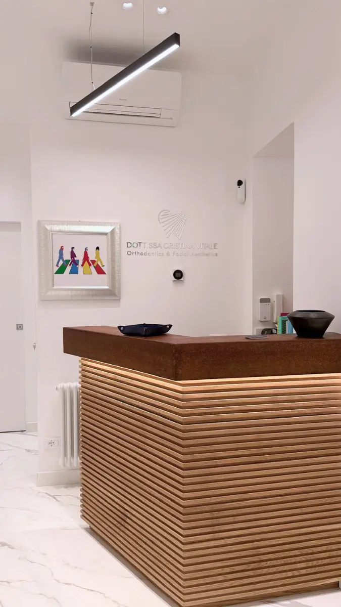 Studio-dentistico-dottoressa-Cristina-Vitale-Roma (2)